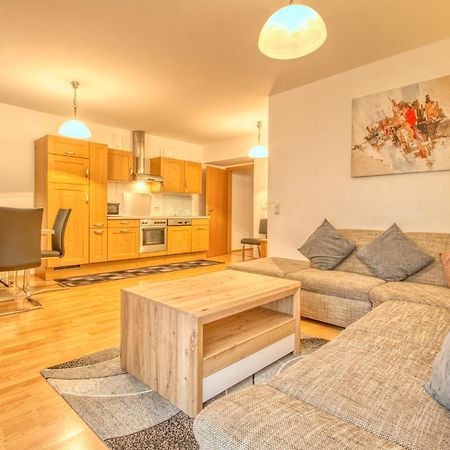 Zeller City Apt Aydin - By Alpen Apartments ツェル アム ゼー エクステリア 写真