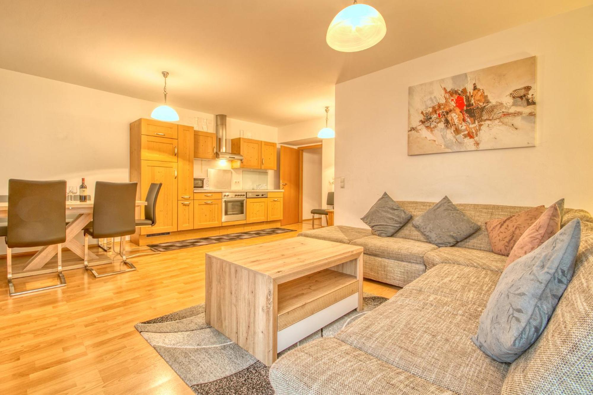 Zeller City Apt Aydin - By Alpen Apartments ツェル アム ゼー エクステリア 写真