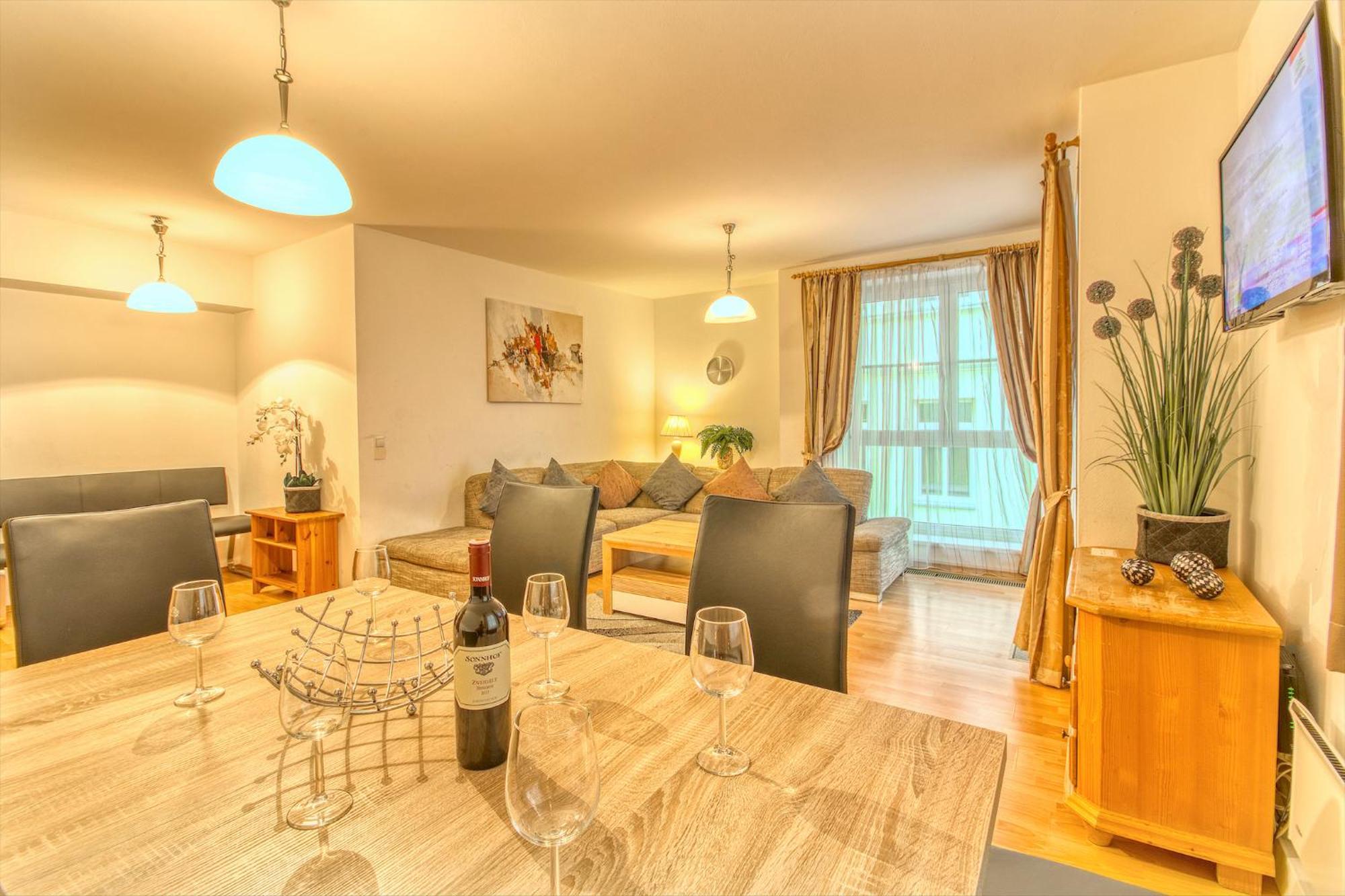 Zeller City Apt Aydin - By Alpen Apartments ツェル アム ゼー エクステリア 写真