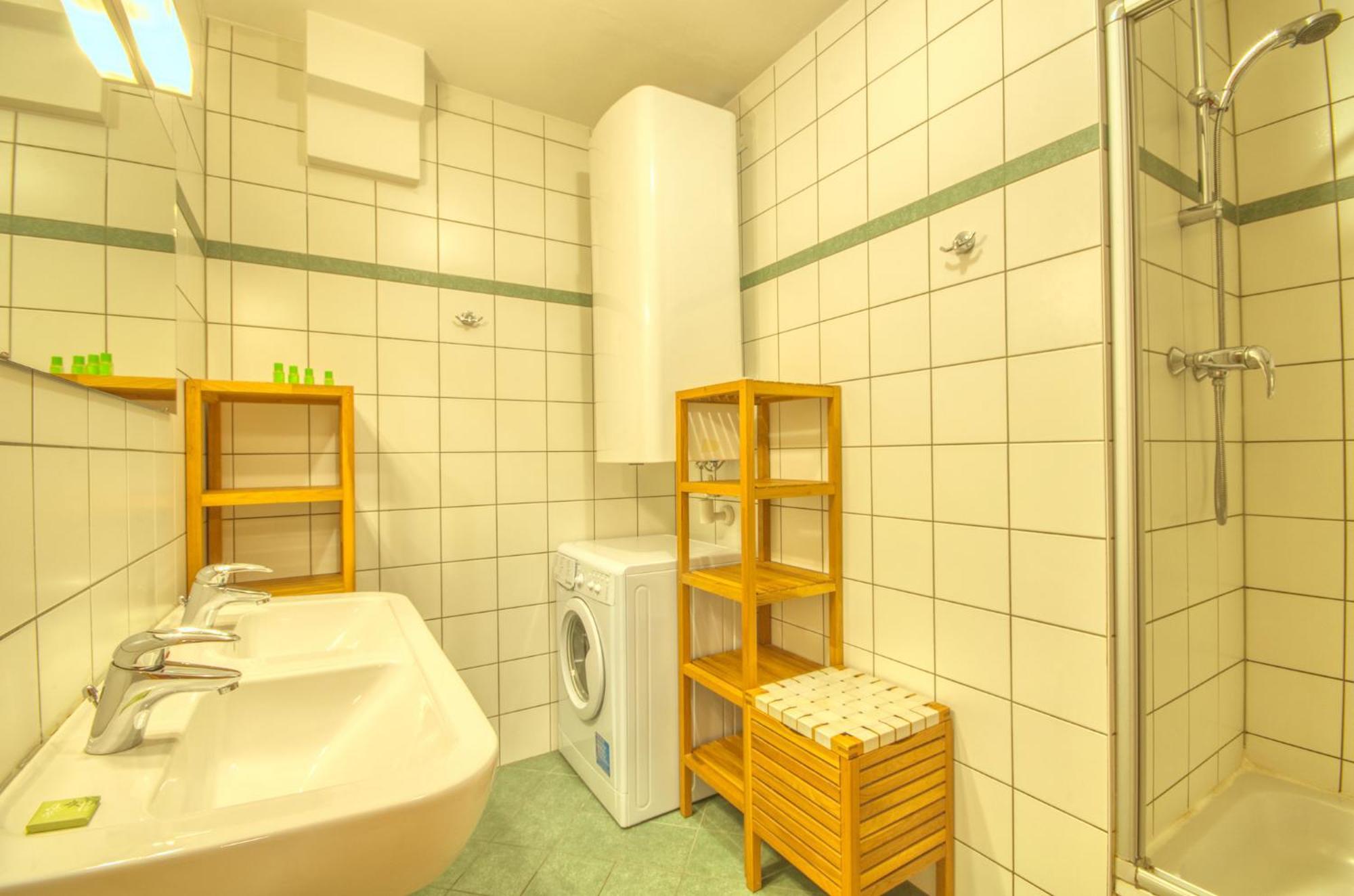 Zeller City Apt Aydin - By Alpen Apartments ツェル アム ゼー エクステリア 写真