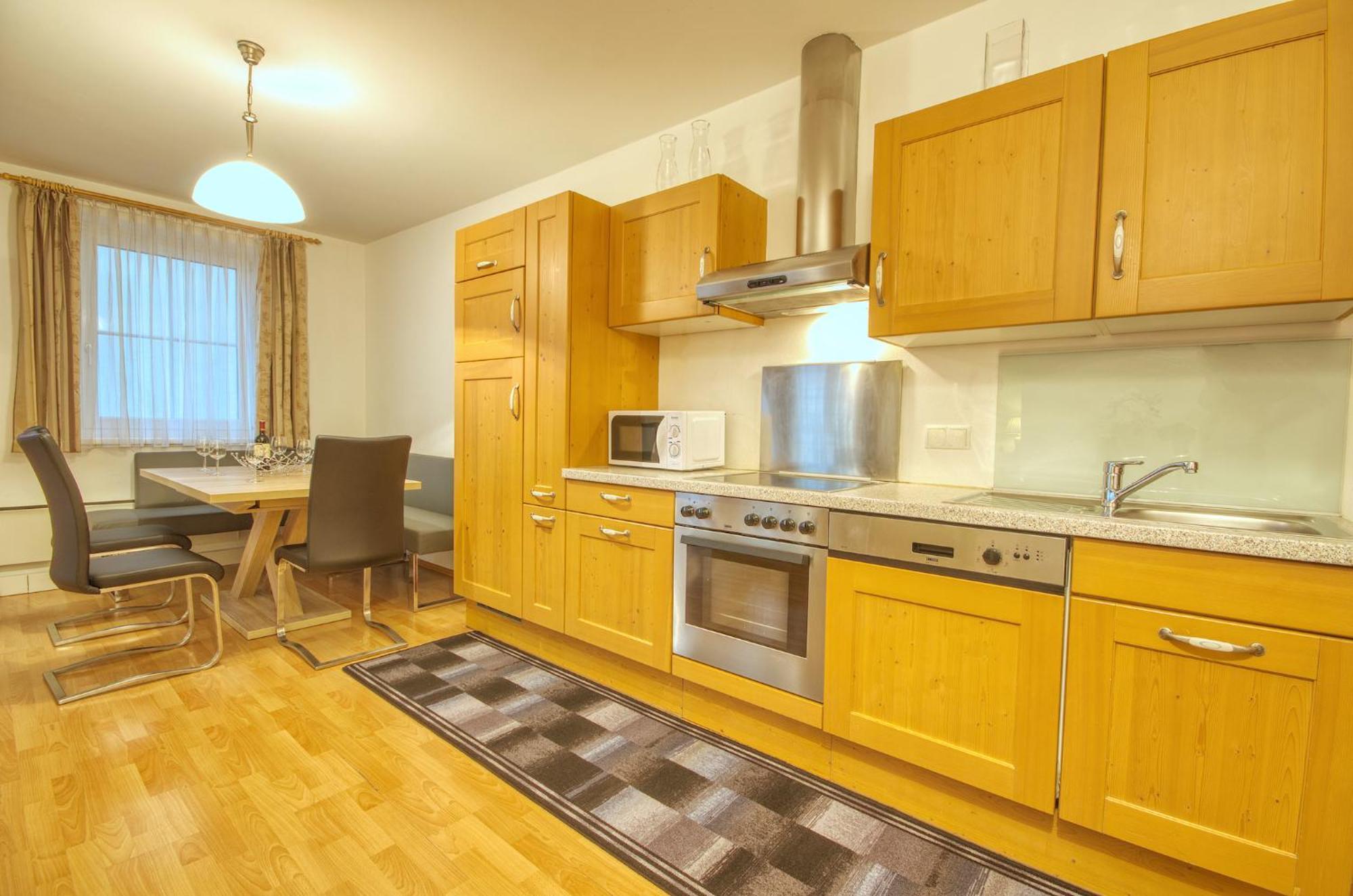 Zeller City Apt Aydin - By Alpen Apartments ツェル アム ゼー エクステリア 写真